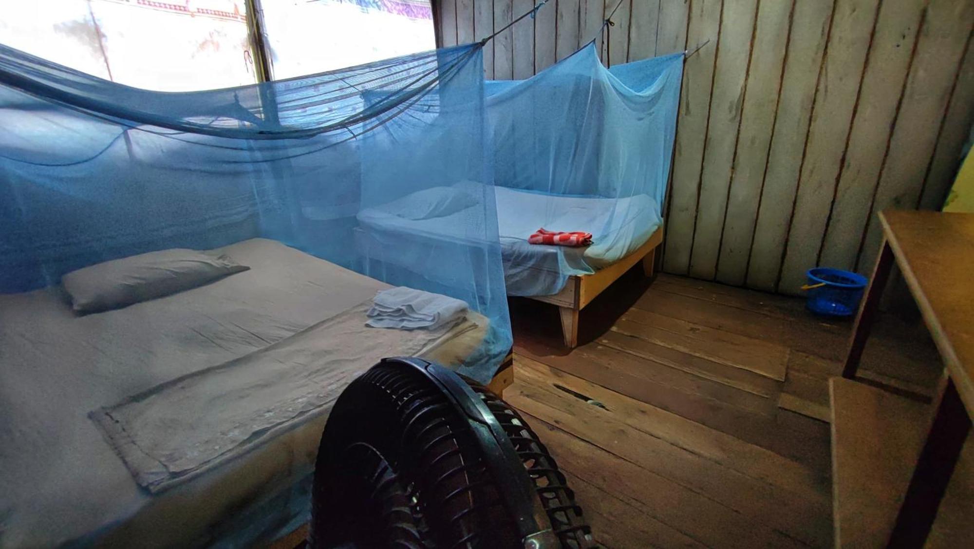 Hospedaje Y Tours Reina Arriera Amazonas Colombia Macedonia Exteriör bild