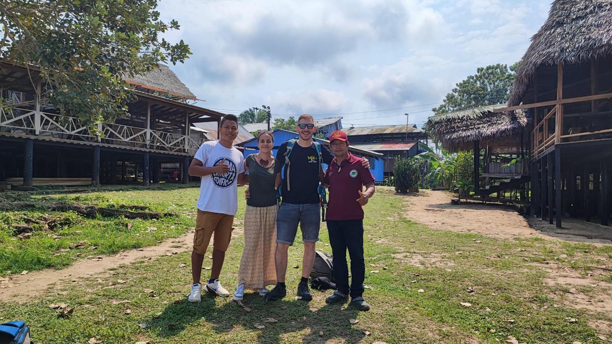 Hospedaje Y Tours Reina Arriera Amazonas Colombia Macedonia Exteriör bild