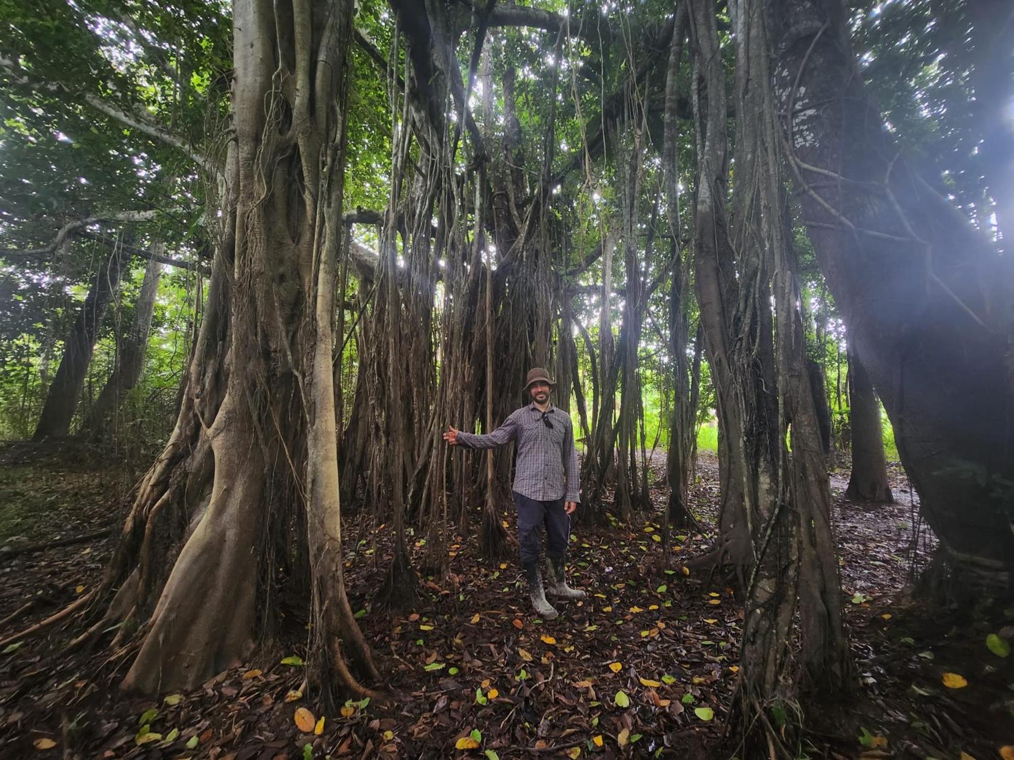 Hospedaje Y Tours Reina Arriera Amazonas Colombia Macedonia Exteriör bild