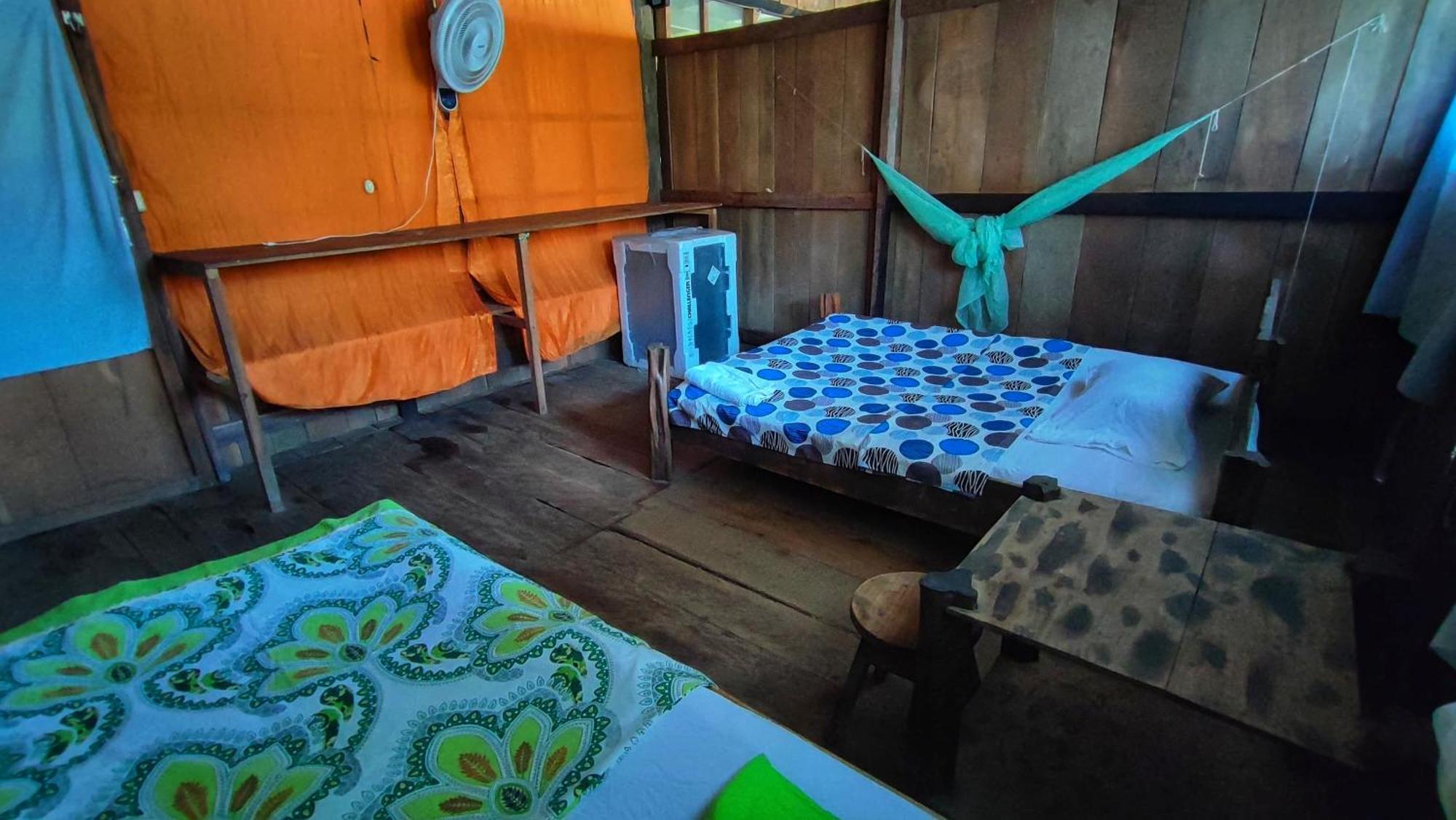 Hospedaje Y Tours Reina Arriera Amazonas Colombia Macedonia Exteriör bild