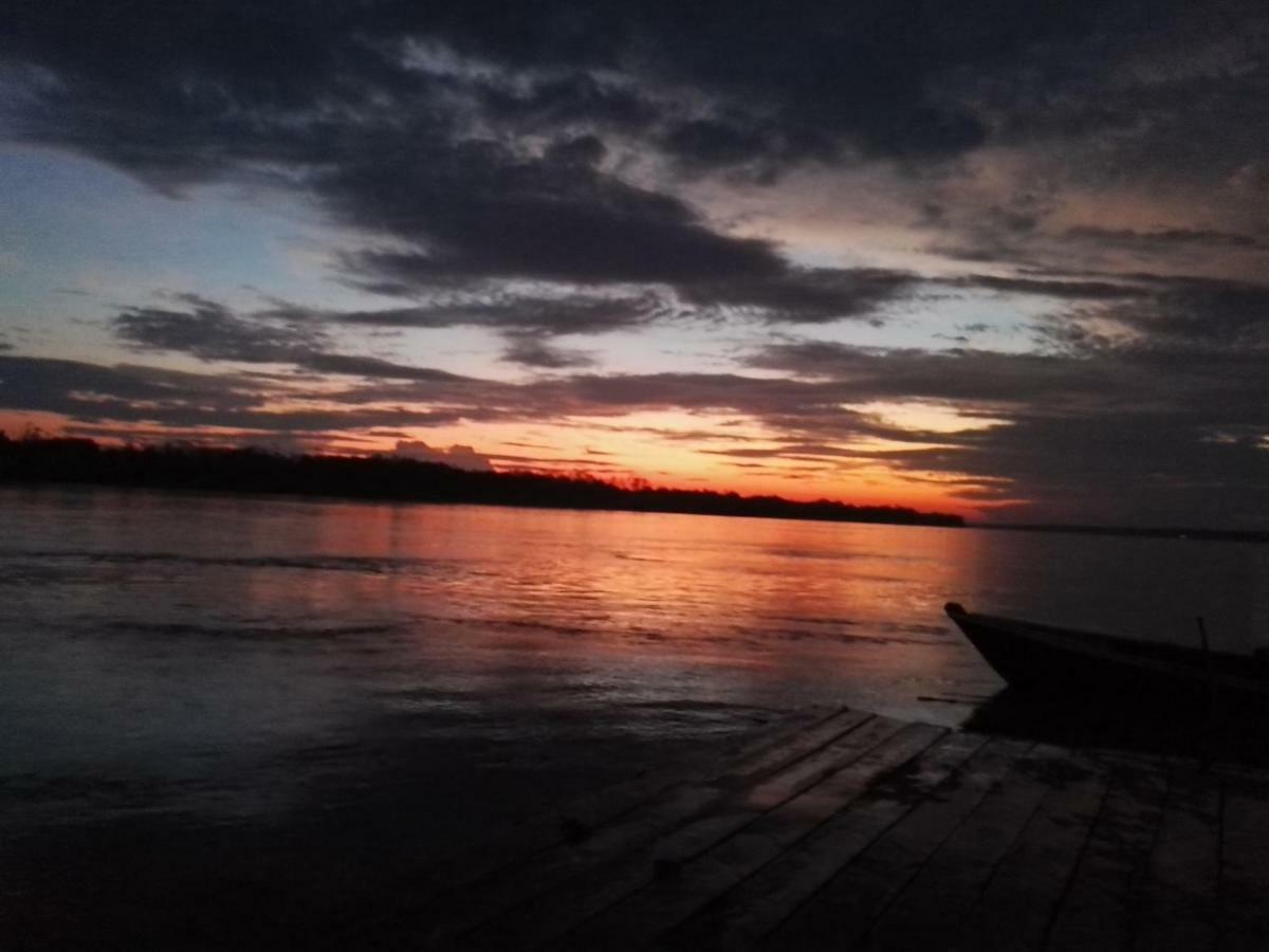 Hospedaje Y Tours Reina Arriera Amazonas Colombia Macedonia Exteriör bild